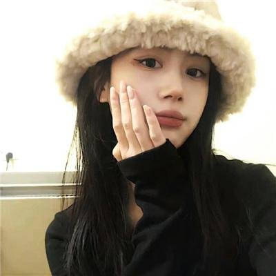 金发美人海报